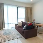 High Floor Cozy Southkey Mosaic Netflix 4Pax